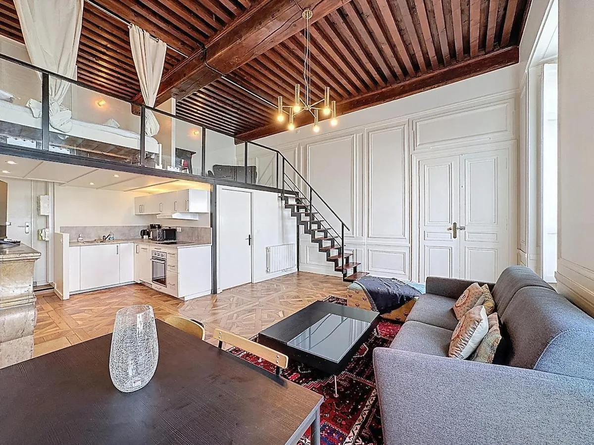 My home Centre ville Lassagne-Central-Wifi-Sofabed Lyon Apartment